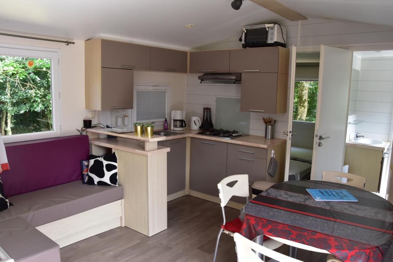 Mobil-Home A La Campagne Le Faou Exteriör bild